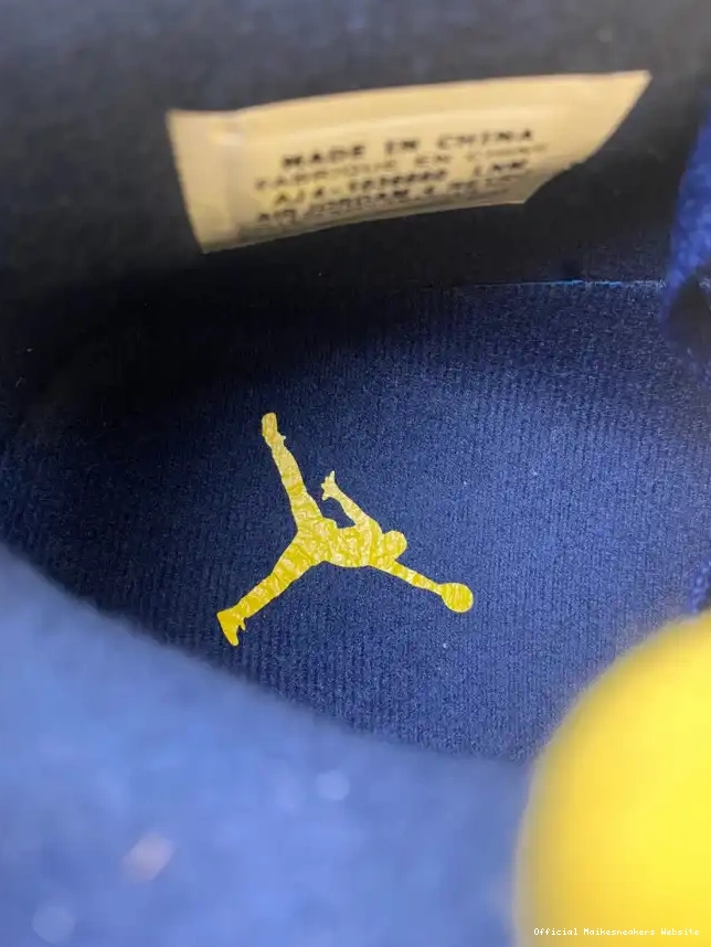 Official Maikesneakers 4 Jordan (PE) AJ4-1036660 Retro Michigan Air 0605